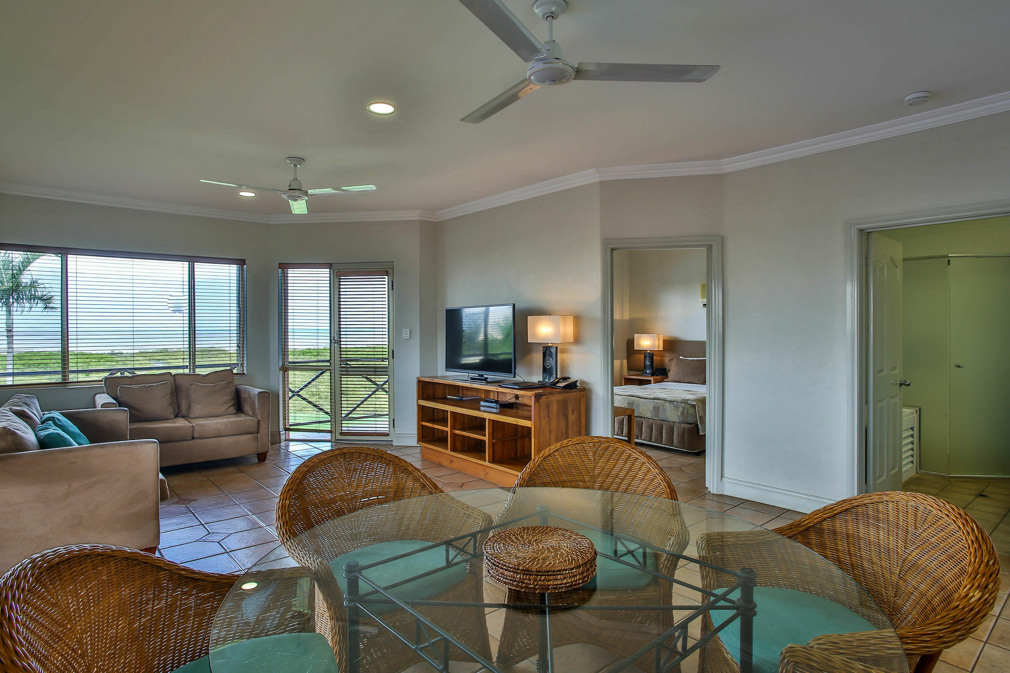 Aparthotel Moonlight Bay 4*