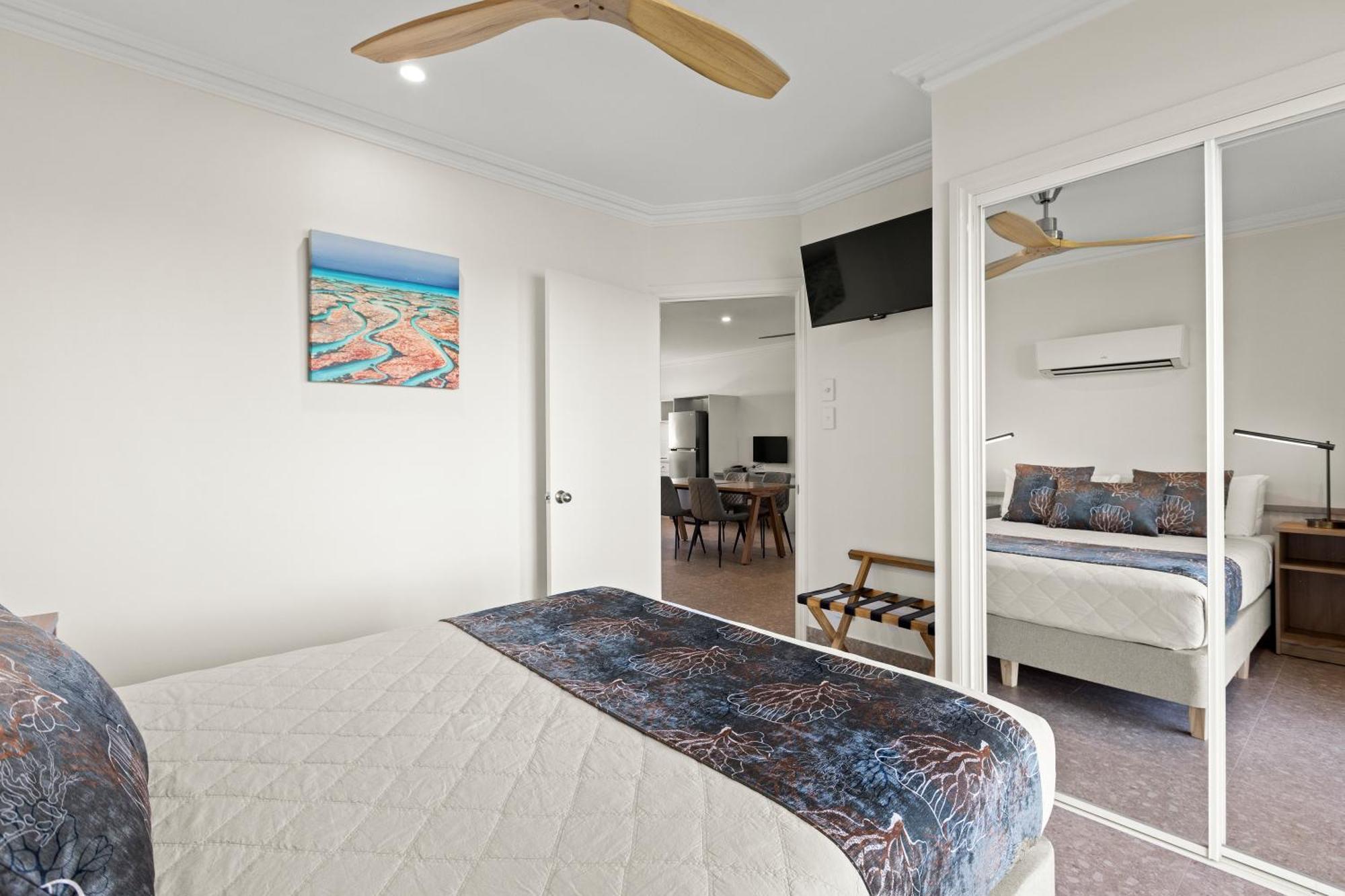 Aparthotel Moonlight Bay 4*